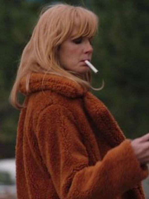 kelly-reilly-yellowstone-shearling-coat