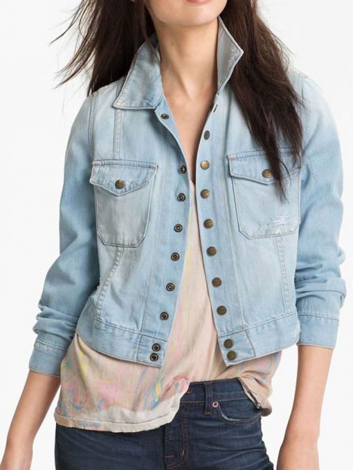 kelsey-asbille-yellowstone-s03-cropped-blue-jacket